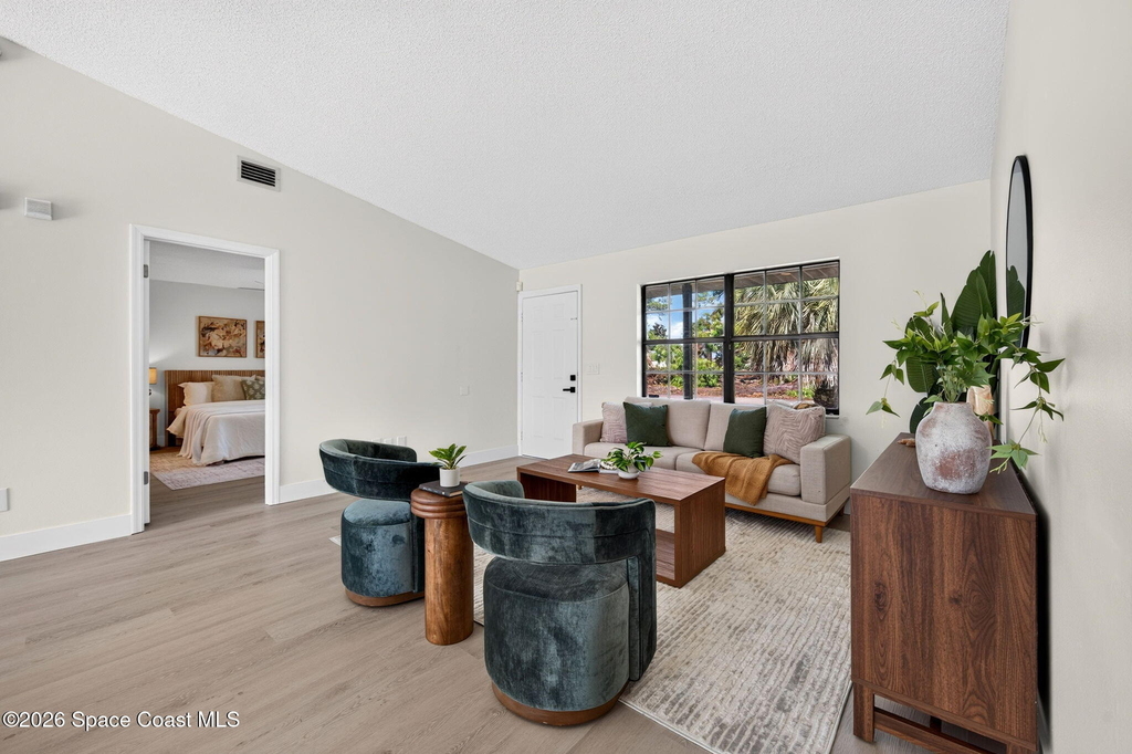 6395 Kingdom Avenue - Photo 11