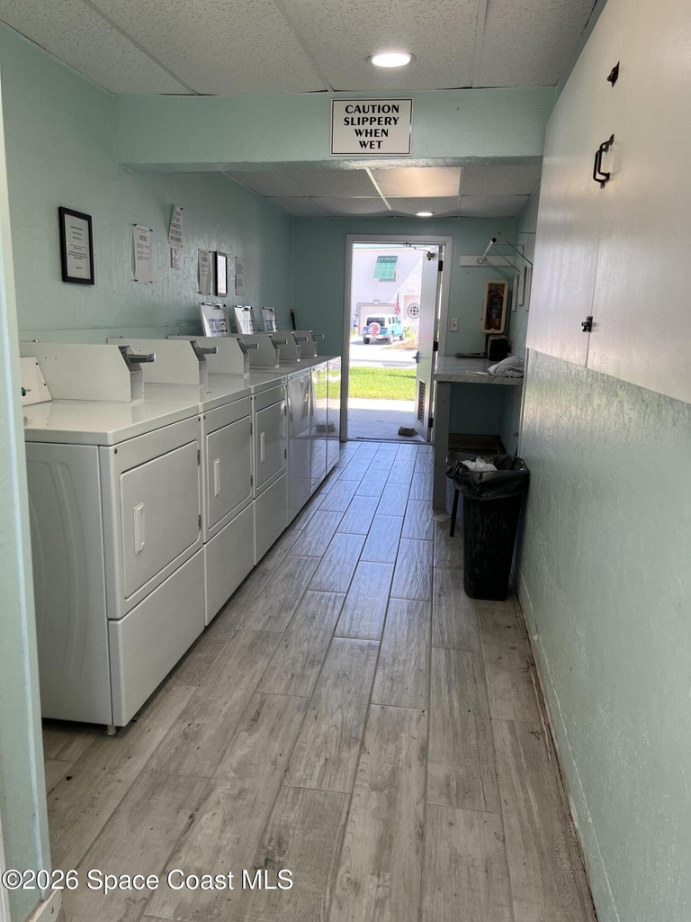 420 Tyler Avenue - Photo 2