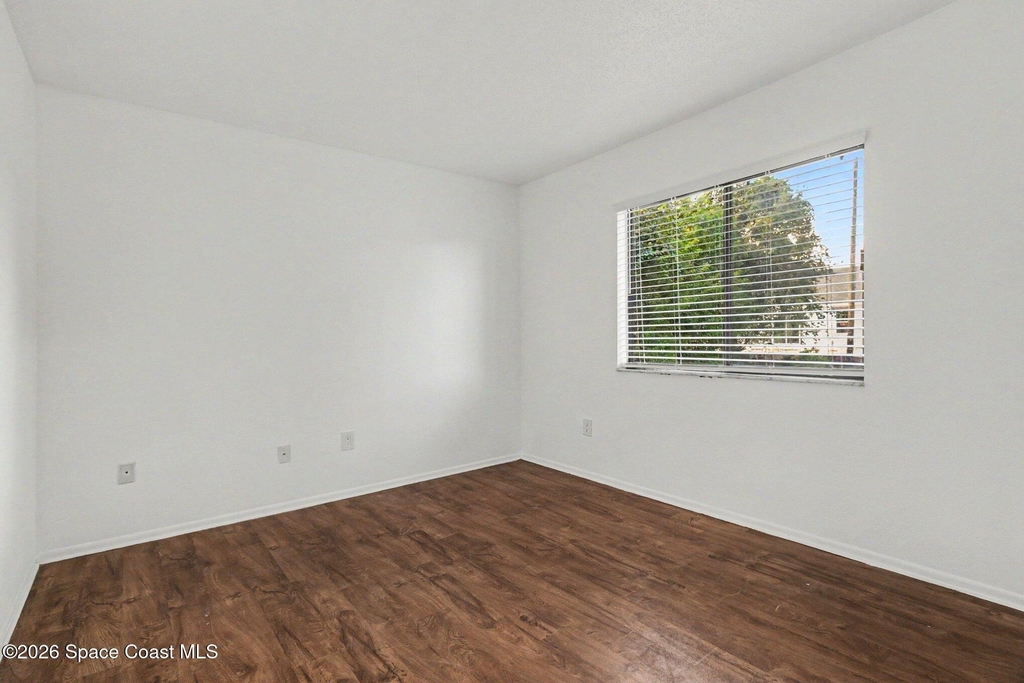 764 San Filippo Drive Se - Photo 7