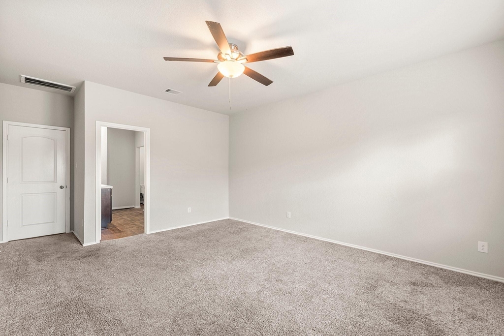 5506 Dover Terrace Way - Photo 26