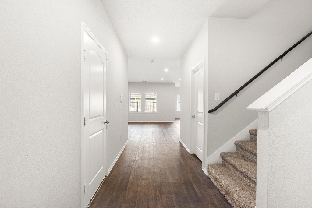 5506 Dover Terrace Way - Photo 5