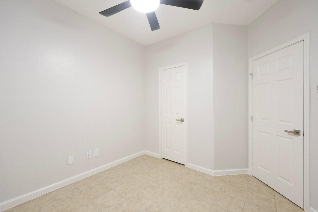 8134 Blue Jay Street - Photo 21