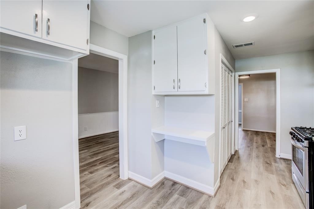 4137 Woodfin Street - Photo 7