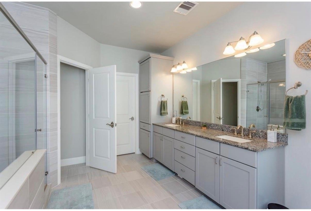 1536 Dian Street - Photo 16