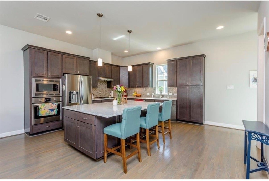 1536 Dian Street - Photo 7