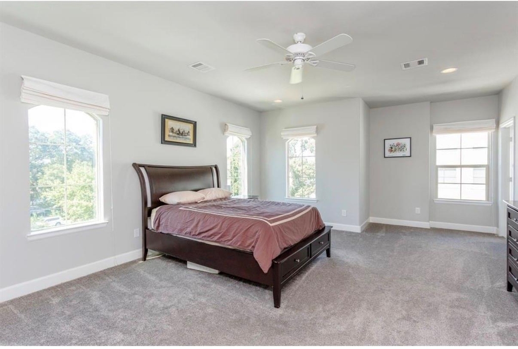 1536 Dian Street - Photo 13