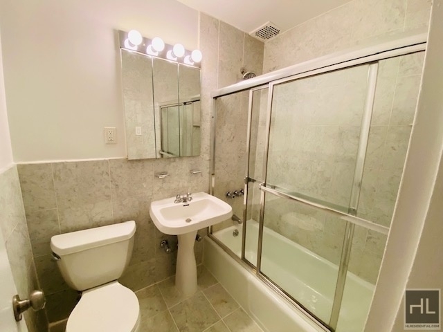 East 83 Street - Photo 3