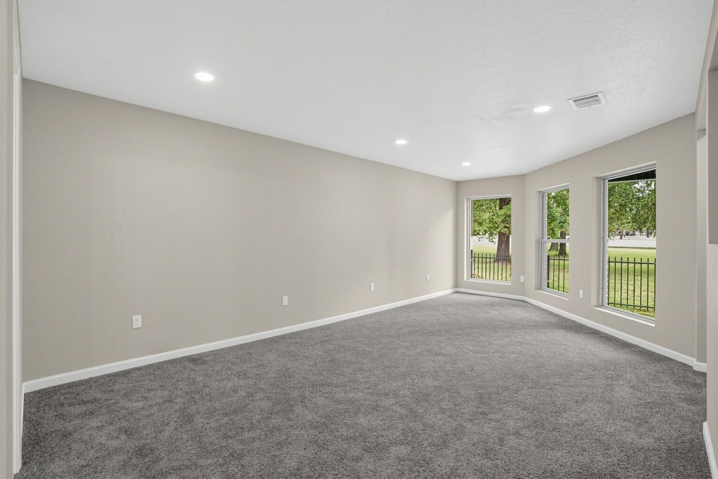 15 Presidio Road - Photo 24