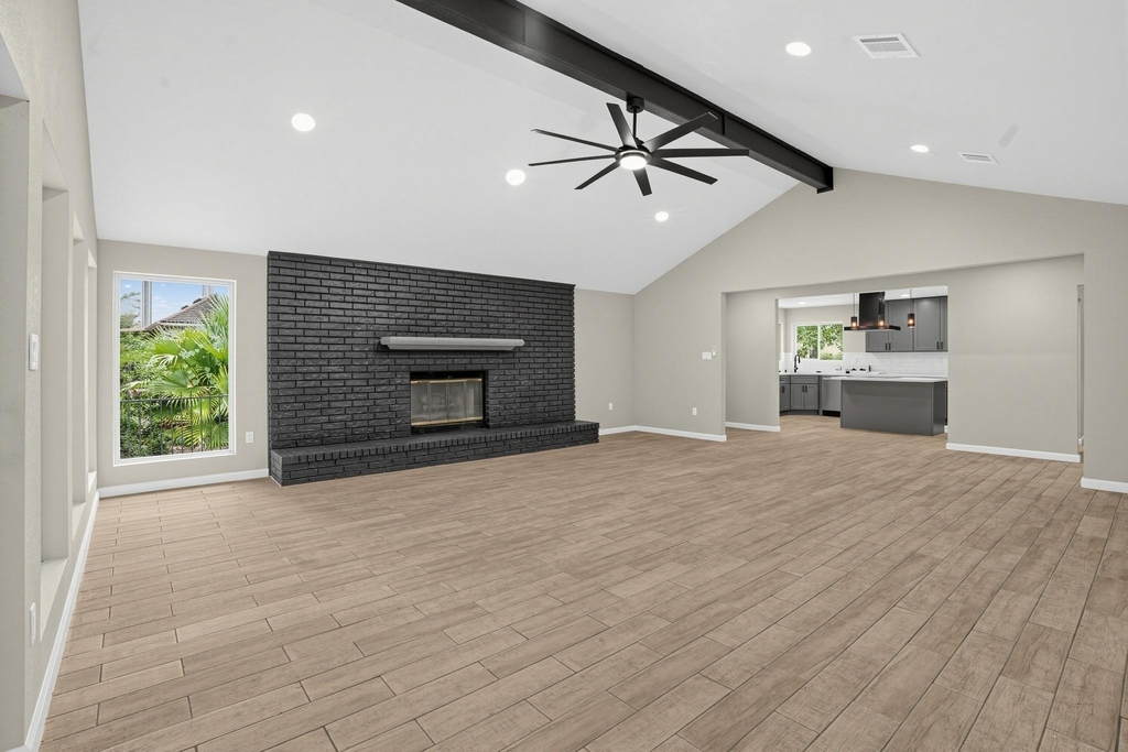 15 Presidio Road - Photo 5