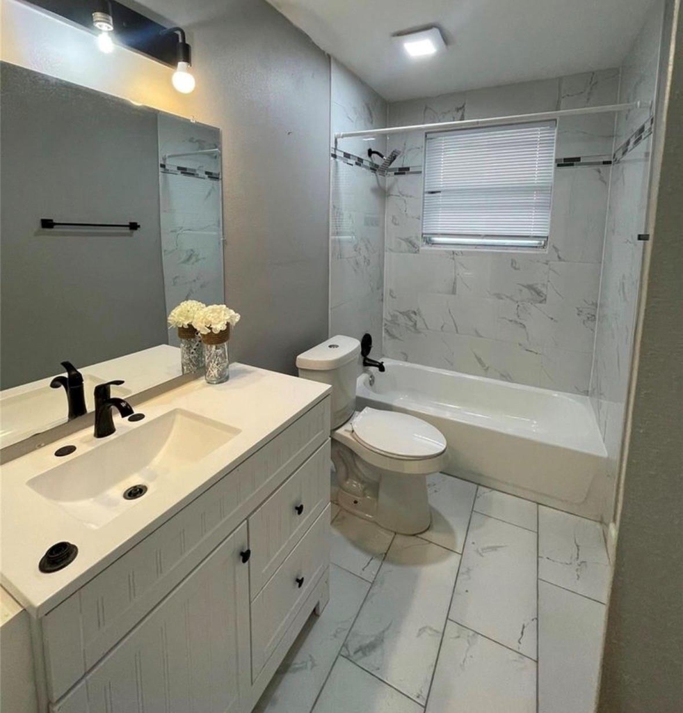 209 Harold Lane - Photo 3