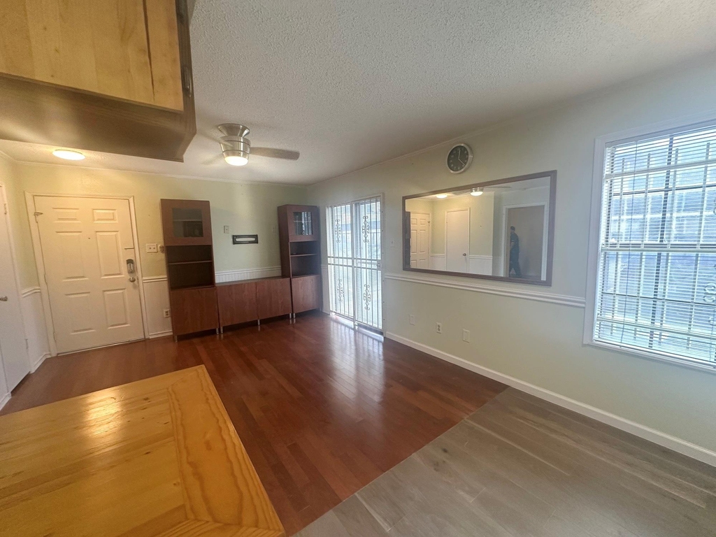 2750 Holly Hall Street - Photo 7