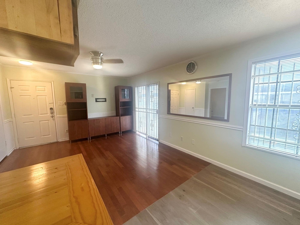 2750 Holly Hall Street - Photo 8