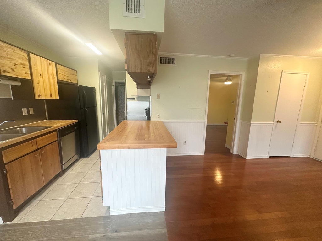 2750 Holly Hall Street - Photo 5