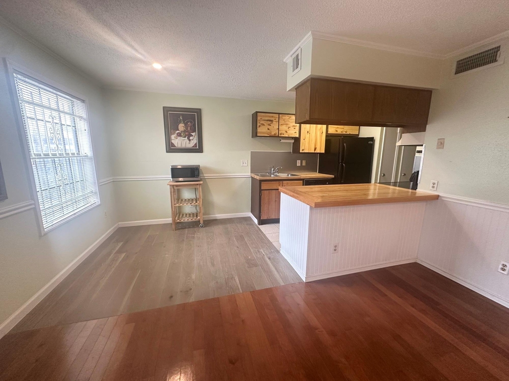 2750 Holly Hall Street - Photo 2
