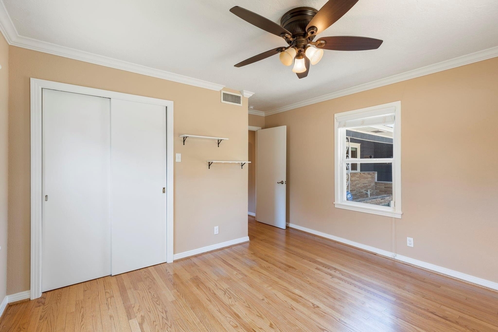 1802 Turnpike Road - Photo 36
