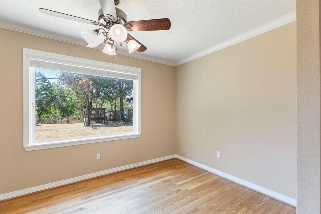 1802 Turnpike Road - Photo 24