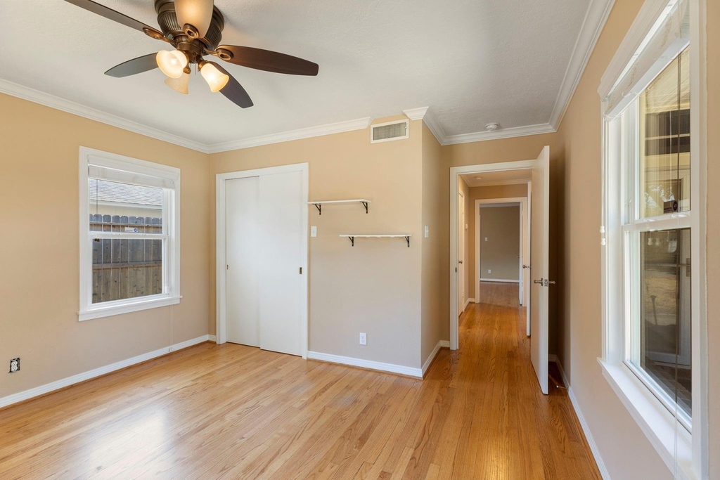 1802 Turnpike Road - Photo 35
