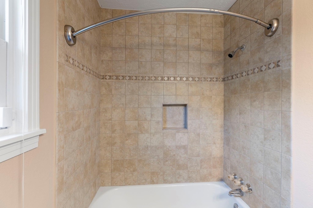 1802 Turnpike Road - Photo 40