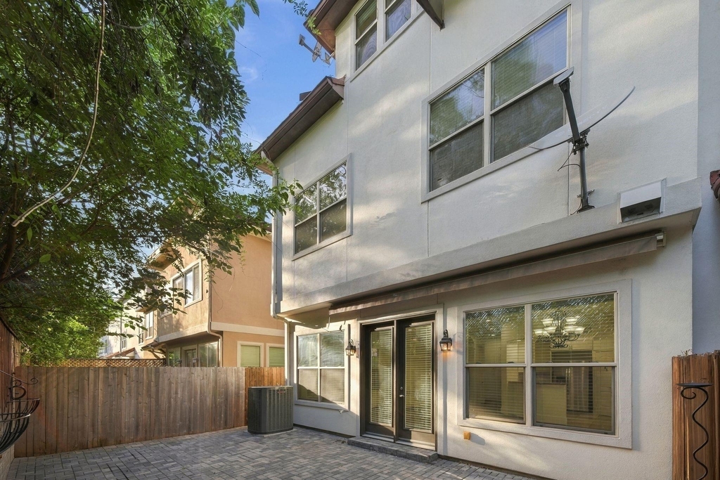 5531 Pine Street - Photo 42
