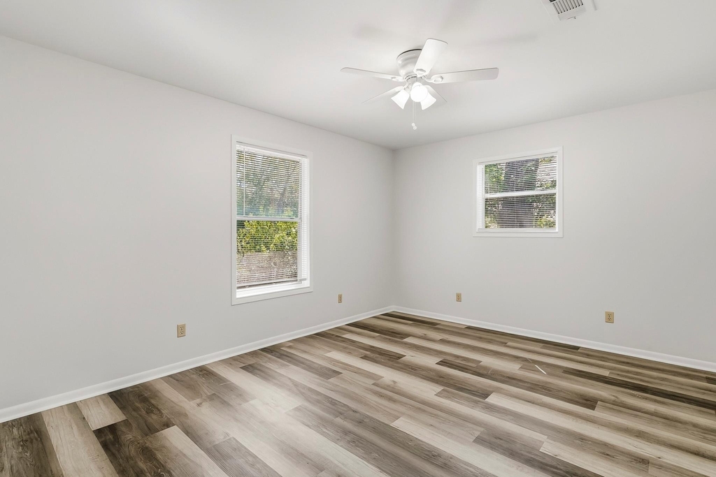 1306 20th Street - Photo 21