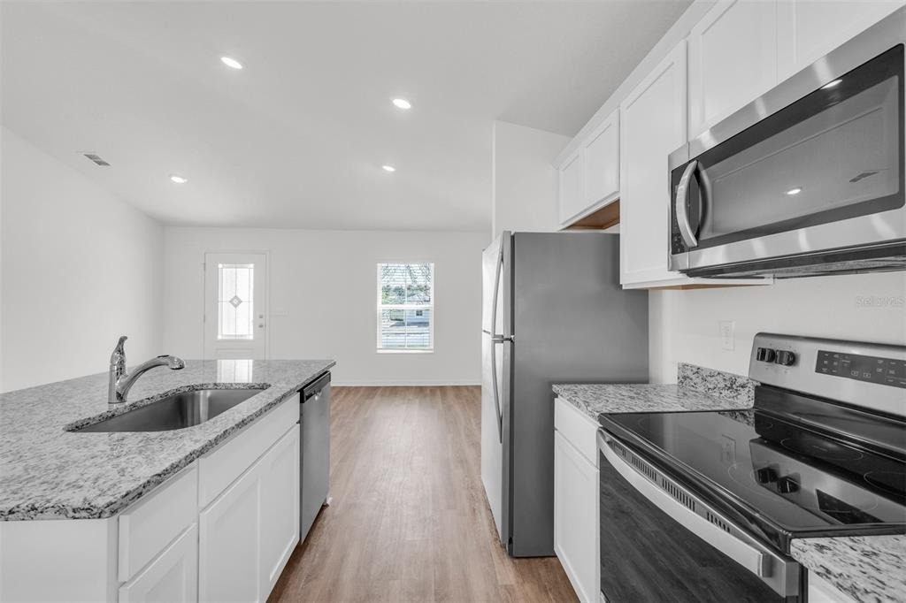 2517 Sw 165th Street Road - Photo 6