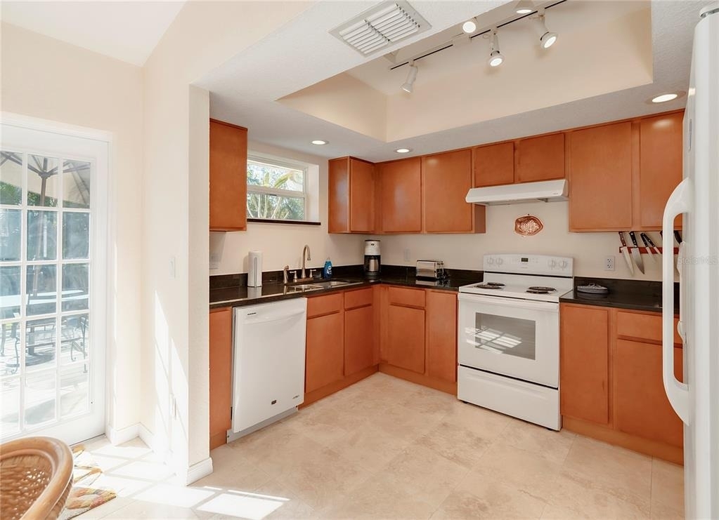 1848 N Washington Avenue - Photo 11