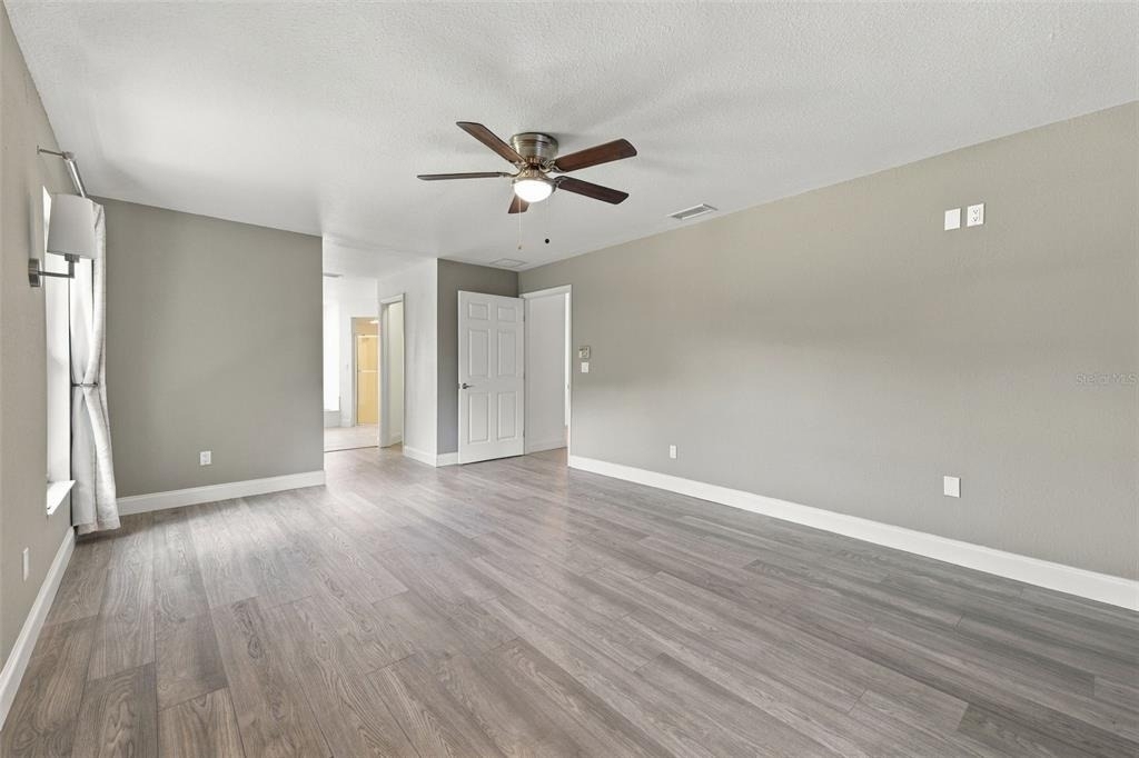 1591 Jonathan Court - Photo 11