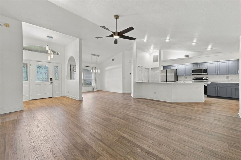 1591 Jonathan Court - Photo 4