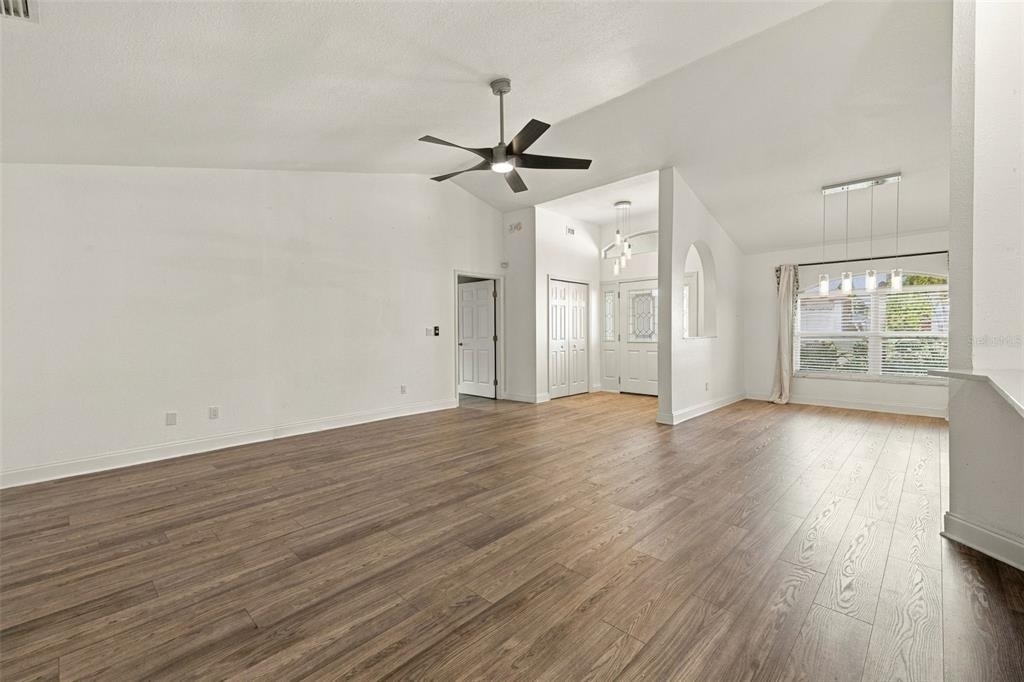 1591 Jonathan Court - Photo 5