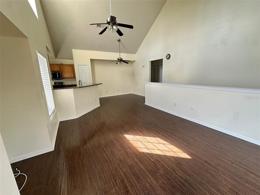 8957 Lee Vista Boulevard - Photo 3