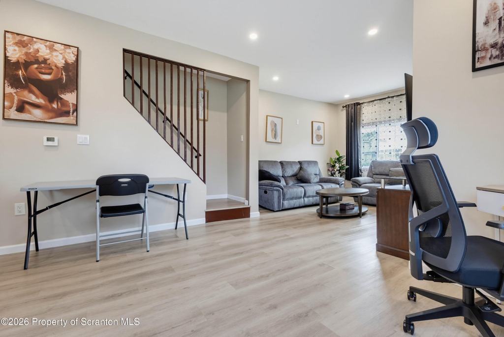 1417-1419 Gardner Avenue - Photo 6