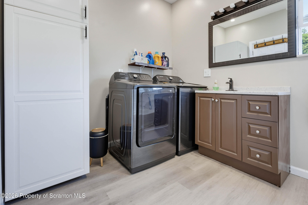 1417-1419 Gardner Avenue - Photo 13