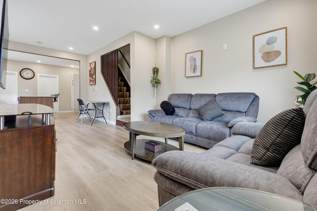 1417-1419 Gardner Avenue - Photo 5