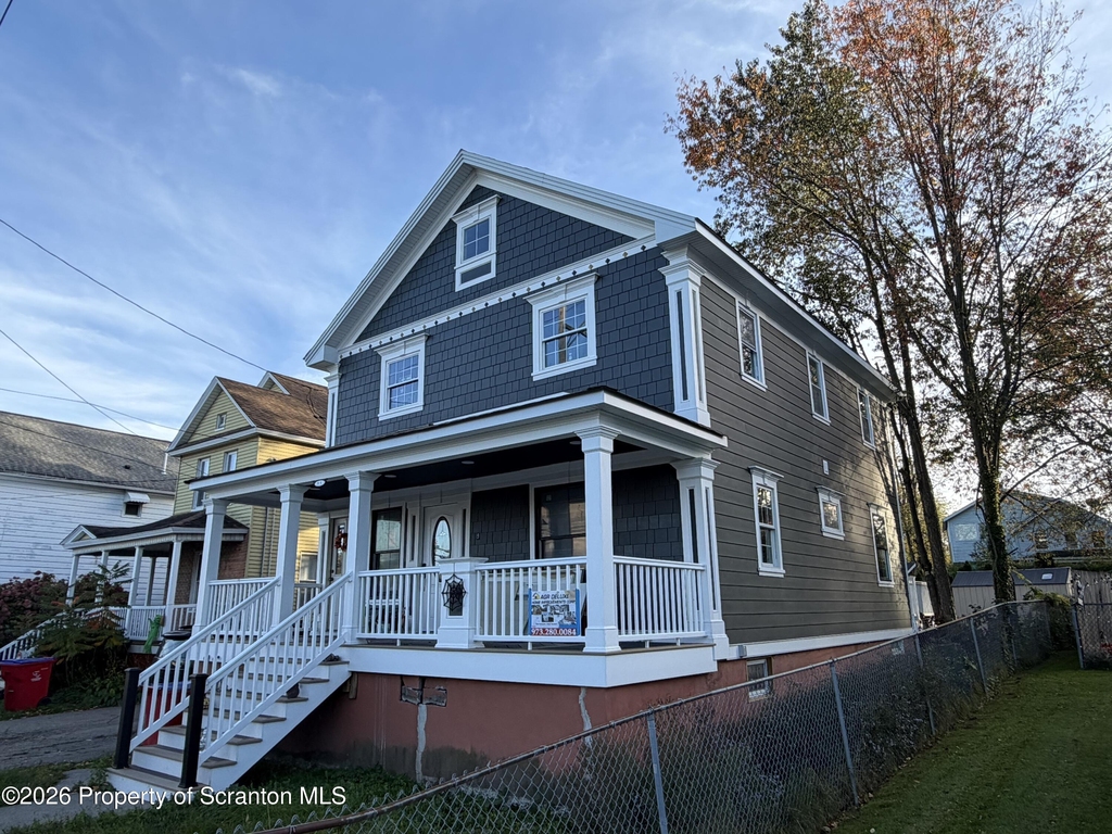 95 Fallbrook Street - Photo 1