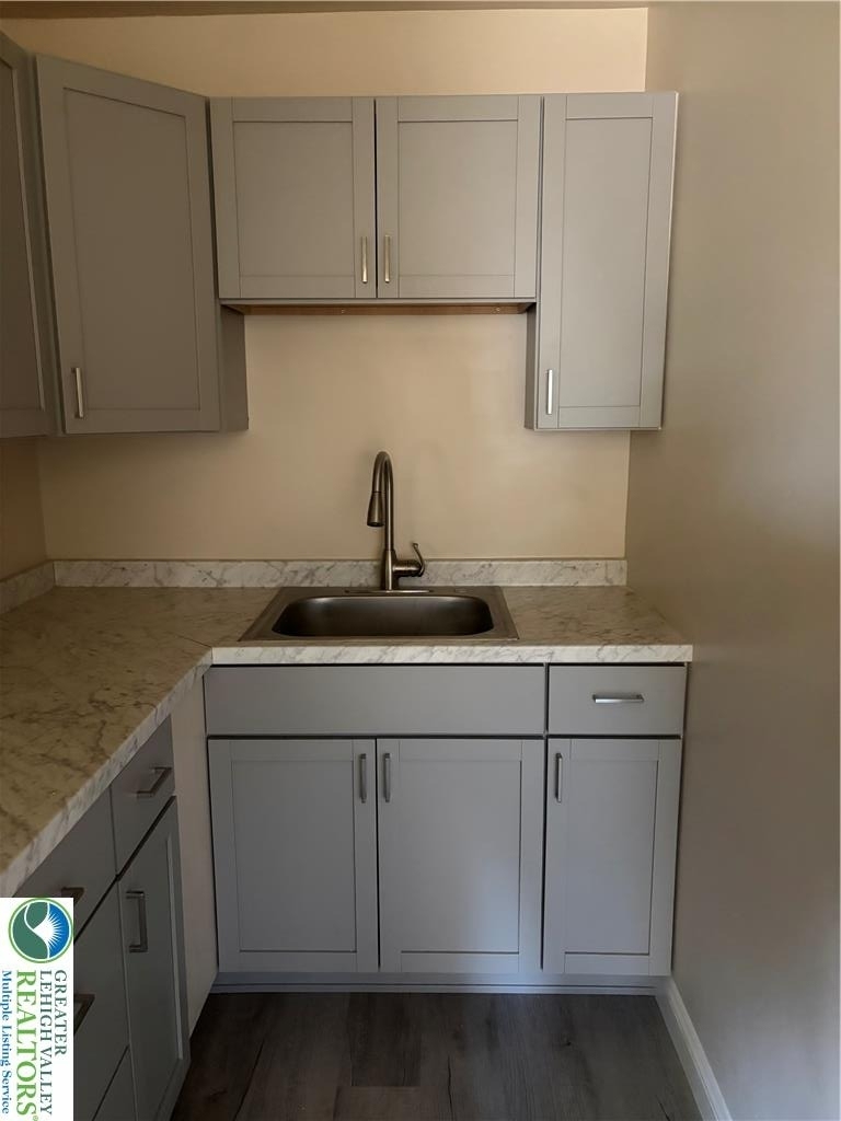 540 2nd Avenue - Photo 4