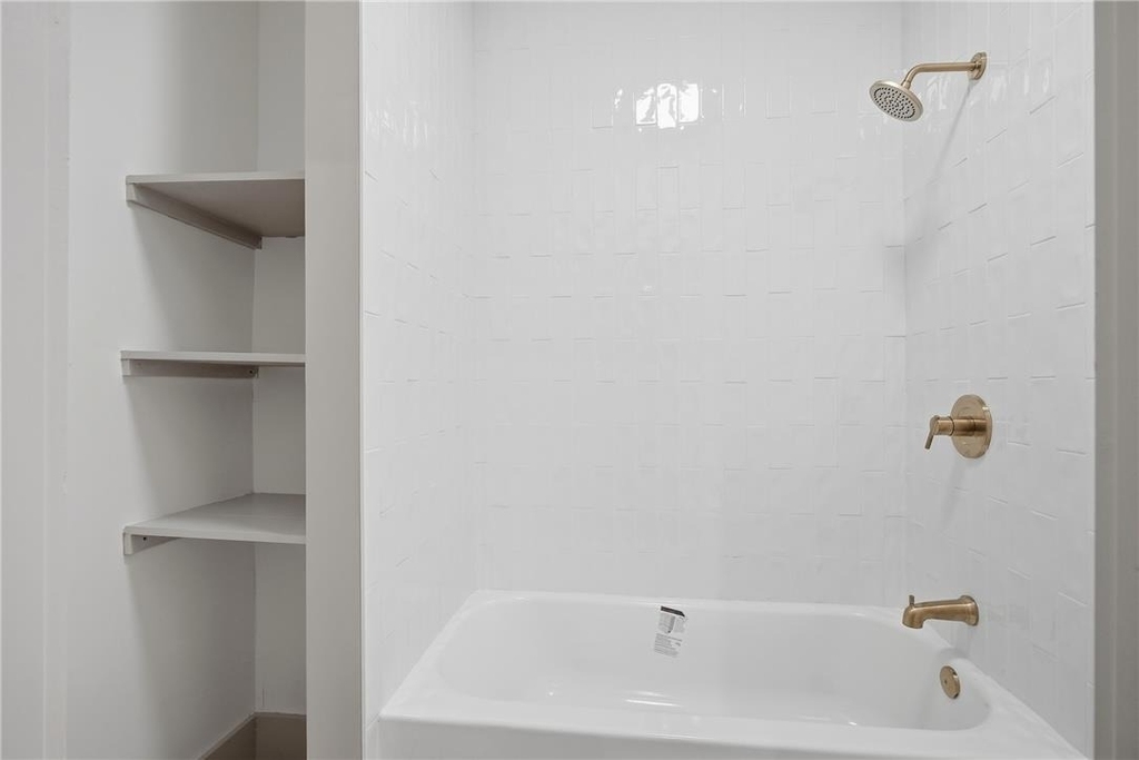 521 N Front Street - Photo 18