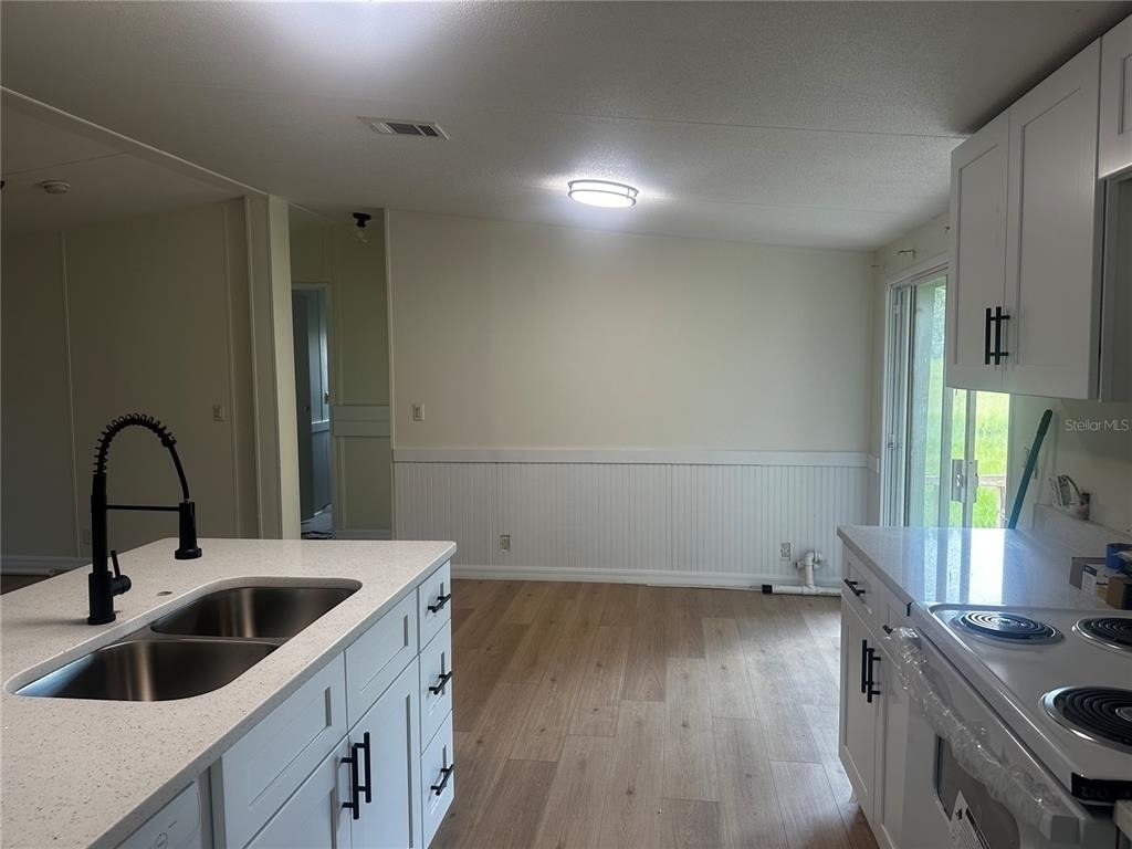 16600 Sw 40 Street - Photo 2
