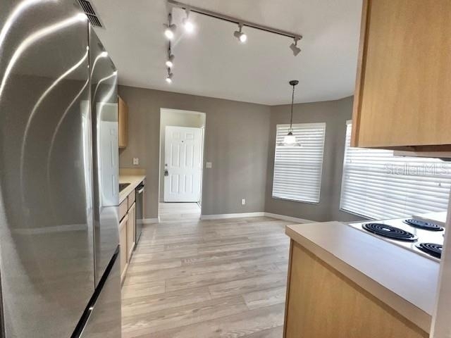 2024 Donegan Place - Photo 4