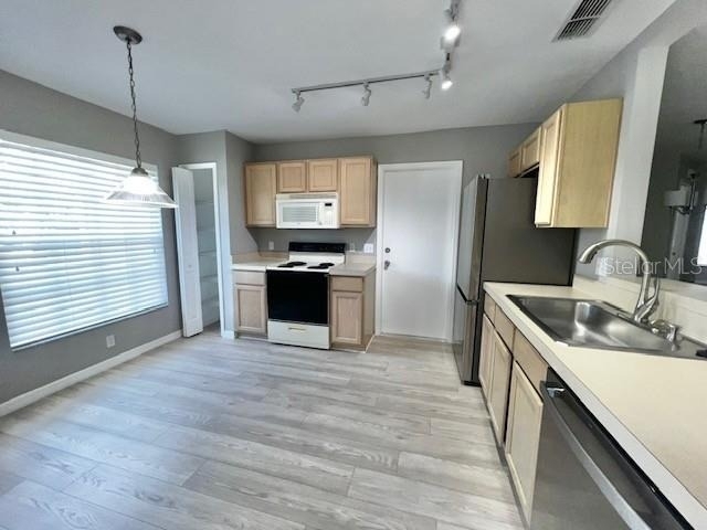 2024 Donegan Place - Photo 11