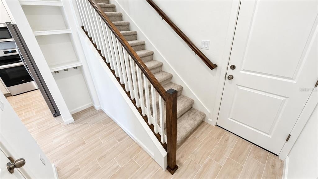 9868 Walkway Drive - Photo 6