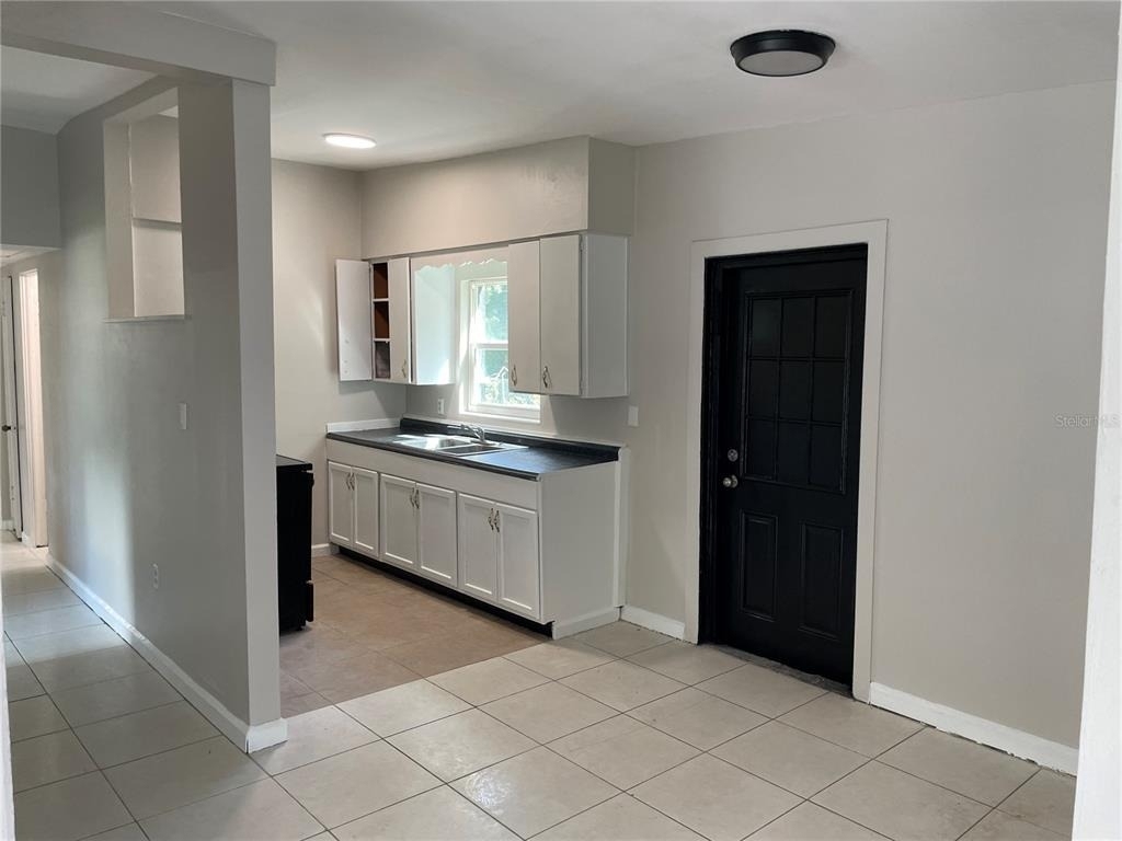 1107 Kimball Drive - Photo 3