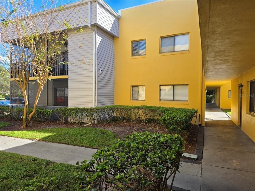 2713 Oak Park Way - Photo 1