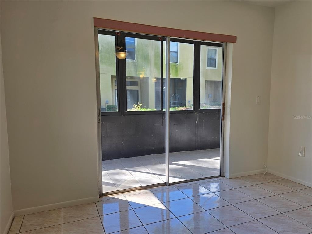 2713 Oak Park Way - Photo 12