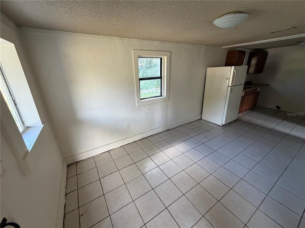 10 Lenox Court - Photo 6