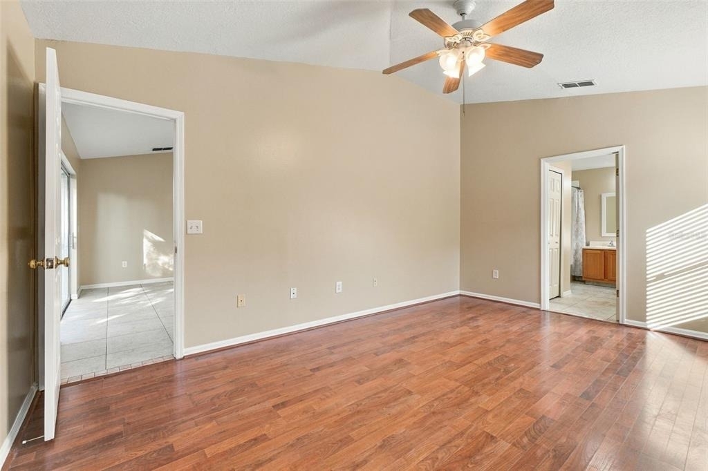 10806 Brown Trout Circle - Photo 13