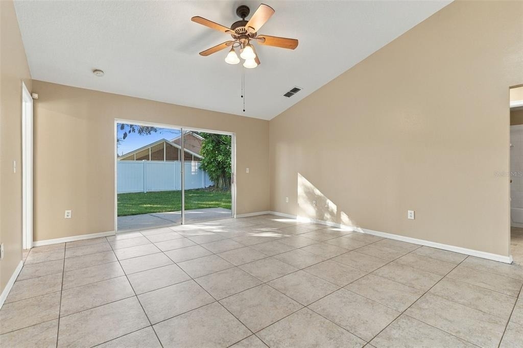 10806 Brown Trout Circle - Photo 11