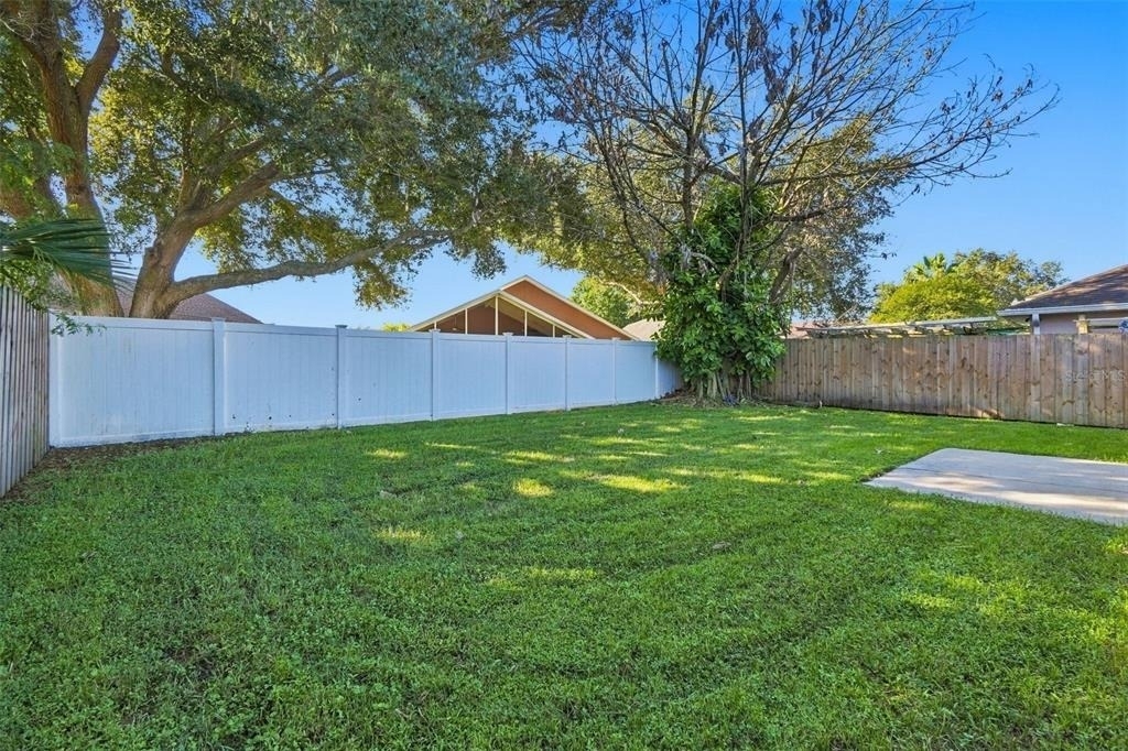 10806 Brown Trout Circle - Photo 24