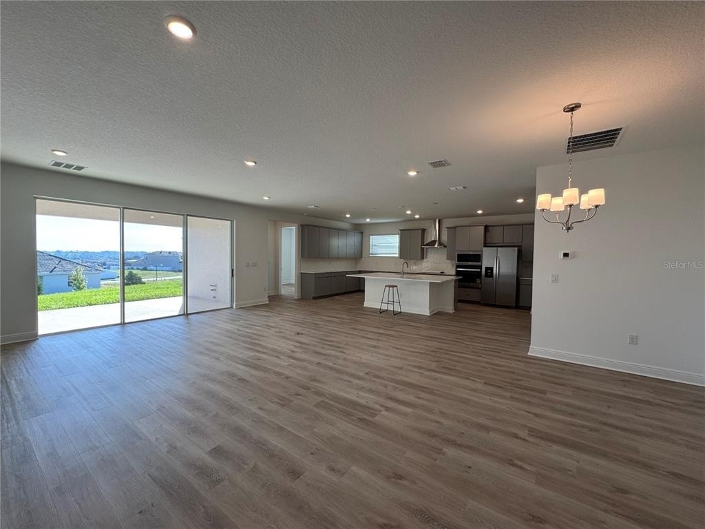 2140 Axel Street - Photo 8