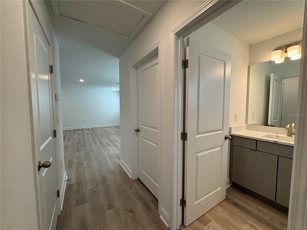 2140 Axel Street - Photo 31
