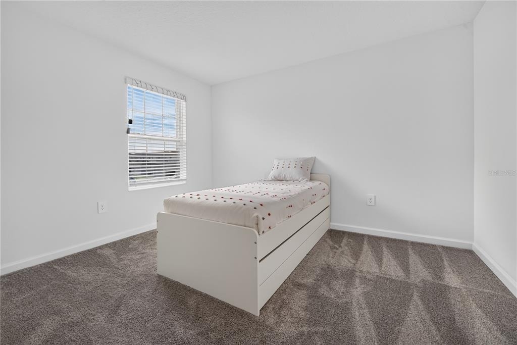 15669 Water Spring Boulevard - Photo 15